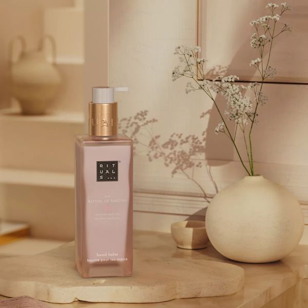 Бальзам для рук The Ritual of Sakura Hand Balm, 175мл у склі 100594 фото